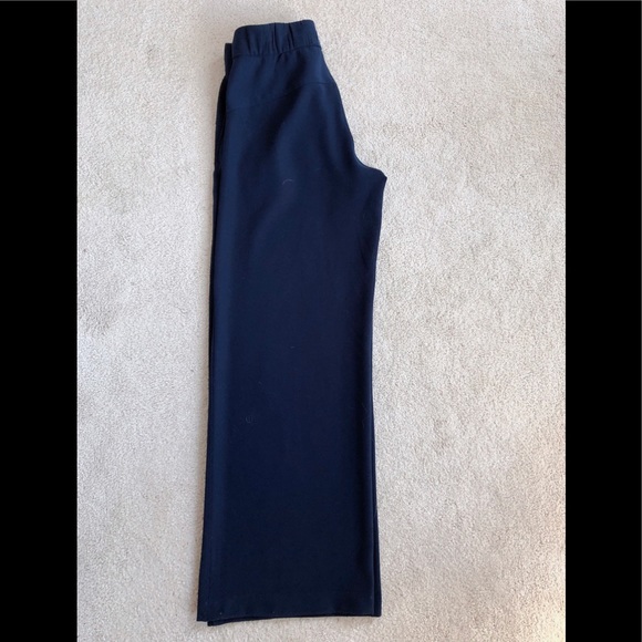 SOLD-Lululemon pants - Picture 2 of 4